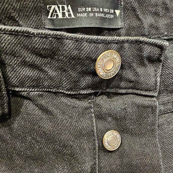 ZARA Straight Leg Jeans High Rise Raw Hem Cropped Washed Black Size US6 - Picture 9 of 9